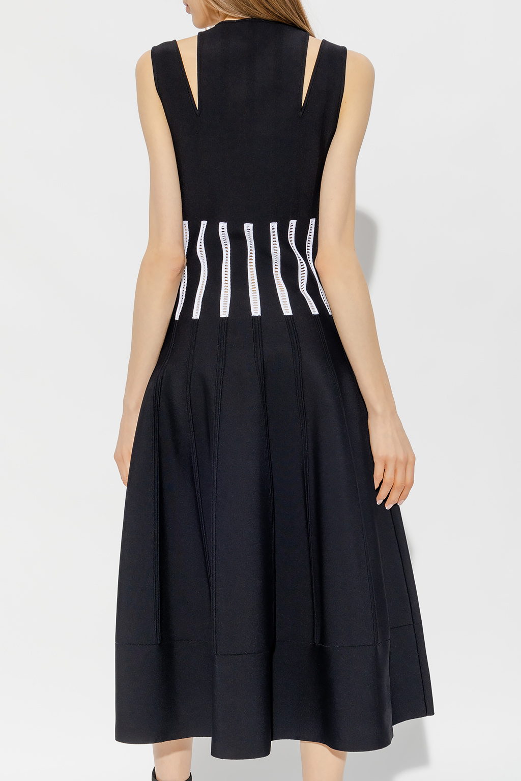 【送料&関税込】Alexander McQueen Crewneck Sleeveless Mini D eCom-816098QMAC34315_E.jpg?v=1